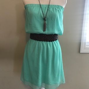 Green strapless dress